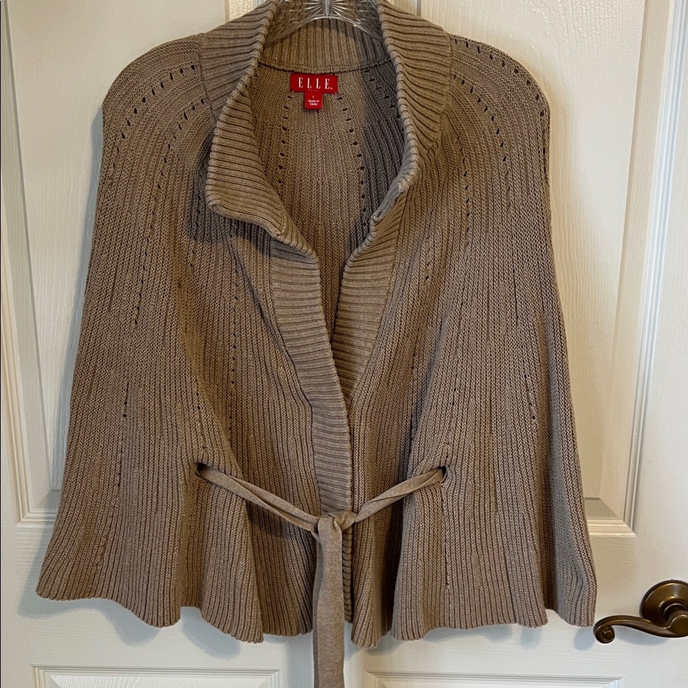 Elle Camel Sweater/Caplet